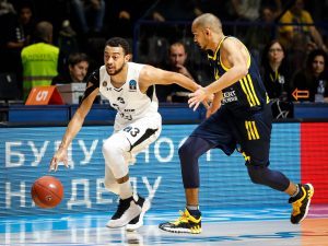 EVROKUP: Napad ne može da nadoknadi ono što odbrana ispusti – silna Alba lako slomila umorni Partizan (VIDEO)