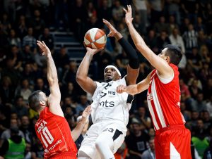 TRAŽI SE ‘PETICA’: Da li je ovo ‘zlatna koka’ za Zvezdu i Partizan, da li počinje ‘rat’?