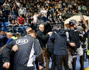 FOTO-UBOD: Incident na kraju, Alimpijević i Dart Vejder (FOTO)