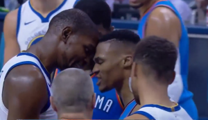 NIJE MOGLO DRUGAČIJE: Rasel Vestbruk i Kevin Durent u klinču! (VIDEO)