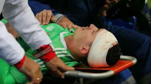UZNEMIRUJUĆE: Stravični snimak teške povrede golmana Rusije i fotografija posle meča (VIDEO) (FOTO)