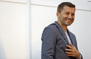 ĐUKIĆ PRESEKAO: Poznata zamena za Zorana Tošića protiv Jang Bojsa (FOTO)