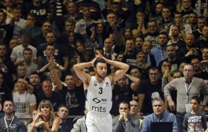 ‘IZGOREĆE’ ZBOG PARTIZANA: Najdžel Vilijams-Gos stiže večeras na stadion i puca od euforije! (FOTO)