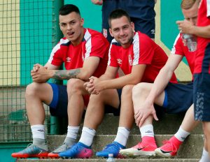 ŽVKOVIĆ PRED LET ZA KINU: Bivši igrač Partizana poželeo sreću ‘večitima’ u Evropi, pa se našalio na račun Zvezde