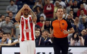 DELIJE MALO JE REĆI RAZOČARANE: Nadaju se da će Feldina naći do polaska u Beograd, trojici ‘doviđenja’ (FOTO)