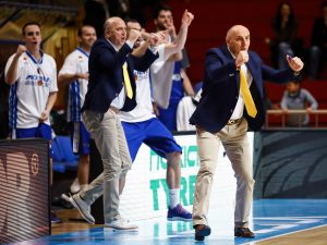 NEĆE BITI LAKO ZVEZDI: Mornar znatno pojačan juri senzaciju u Beogradu! (FOTO)