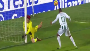 JEZIVO: Mile Svilar napravio sjajnu paradu, ali je udario glavom u stativu! Nije mogao da nastavi… (VIDEO)