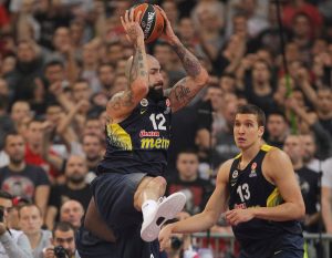 BOGDAN PONOVO ‘ISPROZIVAO’ ANTIĆA: Da nemaš fintu šuta, bio bi obezbeđenje! (VIDEO)