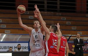 ABA LIGA: FMP srušio Partizan u Železniku, crno-belima ozbiljno ‘visi’ plasman u plej-of