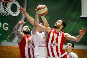 ABA LIGA: Isključenja, tehničke, ‘bezbroj’ slobodnih bacanja i, na kraju, pobeda Zvezde u Mitrovici (FOTO)