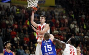 EVROLIGA: Očajna odbrana Crvene zvezde, pukla stotka u porazu od Efesa