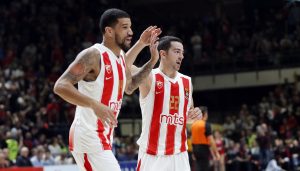 POTPUNO ZASLUŽENO: Košarkaš Zvezde u petorci kola Evrolige, zakucavenje Milutinova među 10 najlepših poteza! (VIDEO)