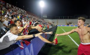 HOTSPORT SAZNAJE: Partizan dovodi napadača iz Španije! (FOTO)