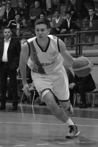 TRAGIČNE VESTI STIŽU IZ NIŠA: Preminuo nekadašnji košarkaš FMP Železnika