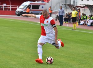 HOTSPORT SAZNAJE: Novi ugovor za levog beka