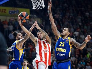 UBEDLJIV PORAZ ZVEZDE U IZRAELU U DRUGOM PLANU: Povreda ljubimca ‘presekla’ zvezdaše, neki traže raskid ugovora sa Lazićem! (TVITOVI)