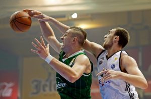 POJAČANJE U POSLEDNJI ČAS: Zvezda u foto finišu potpisala dugo isčekivanog centra!