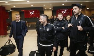 SELIDBA U TOPLIJE KRAJEVE: Crno-beli otputovali na Kipar, slede finalne pripreme za Plzen