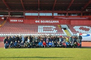 GOSTI SA KOSMETA: Vojvodina ugostila školarce na stadionu ‘Karađorđe’