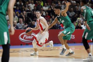 NEIZVESNO U PIONIRU: Ali navijači Crvene zvezde sreći što vide ‘onog starog’ Ročestija (TVITOVI)