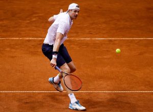 DEJVIS KUP: Lajović u taj-breku poražen od Iznera (FOTO)