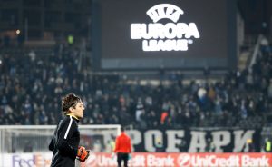 SJAJNA ATMOSFERA: Stadion Partizana skoro pun, na ovakav izgled juga nismo navikli (FOTO-UBOD)