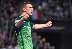 EP U FUTSALU: Slovenija pobedila Italiju, Srbija u četvrtfinalu!