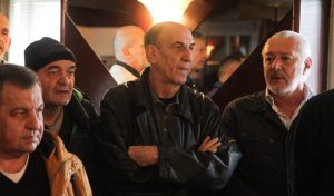 SILNE PORUKE PODRŠKE: Duško Vujošević u javnosti – izgledom zabrinuo navijače crno-belih (FOTO)