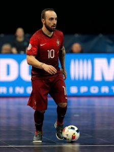 SLUČAJNOST ILI NEŠTO DRUGO: Fotografija koja je hit na internetu, isto što se desilo Portugalu u fudbalu – dogodilo se i u futsalu