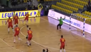 RUKOMETNI ŽOGA BONITO: Nestvarna akcija igrača Kila, od koje će vam se zavrteti u glavi (VIDEO)