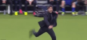 MALO DA VAS NASMEJEMO: ‘Procureo’ snimak reakcije Kontea kada je čuo da je dobio Žirua, a ne Boaćija (VIDEO)