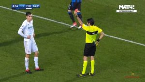 BLEKIJEV ‘BLEKAUT’: Milenković na nevrovatan način za dva minuta zaradio dva žuta kartona i isključenje (VIDEO)