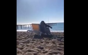 HIT VIDEO SA PRIPREMA: U Antaliji je ‘potez dana’ pad Nenada Milovanovića – ležaljka je pukla kao protivničke odbrane (VIDEO)