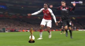 NASMEJTE SE PRED SPAVANJE: Najbolje šale na račun Velbekovog skoka u bazen (VIDEO)