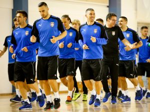 REAKCIJE GOVORE SAME ZA SEBE: Pogledajte trenutak koji je navijače bacio u očaj (FOTO) (VIDEO)