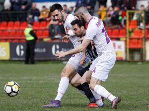 ŽIVO U IVANJICI: Tavamba prvo oboren, a onda se Kamerunac ozbiljno obrukao (VIDEO)