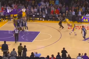 JOKIĆ VS RENDL: Sudija sprečio opštu tuču na parketu (VIDEO)