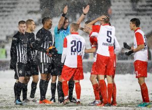 NAVIJAČIMA SE NEĆE SVIDETI: Arbitar na koga se Partizan već žalio sudi duel Radničkog i crno-belih (FOTO)