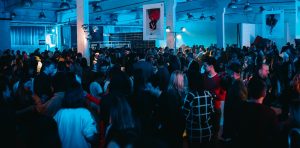 BEOGRAD UHVAĆEN U ‘MREŽU’: Pogledajte kako su se snašli Sara Jo, Boki Perić i Branko Lazić (FOTO)