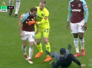 LEGENDA OSTAJE: Vezista potpisao novi ugovor!