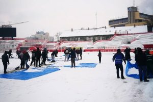 UDARNIČKI: U Novom Sadu se čisti sneg sa ‘Karađorđa’, Zvezda stiže u sredu