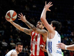 ZVEZDA ‘ČASTI“ NAVIJAČE: Crveno-beli otvaraju kapije Pionira!