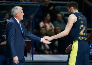 ŽELJKO OBRADOVIĆ: Imao sam plan da počnem sa onima koji su najviše bili u ovoj dvorani…