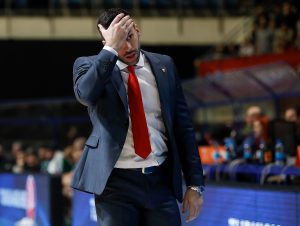 PROBLEM ZA ALIMPIJEVIĆA: U loše vreme, povreda centra Zvezde koji sigurno propušta majstoricu!