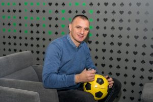 HOĆE LI GA POSLUŠATI: Kralj je crno-belima preporučio dva strana napadača – čeka se da uprava donese odluku!