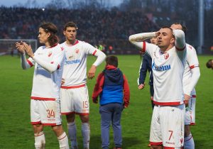 NA ‘MARAKANI’ NE MOGU DA SE NAČUDE: Udaraju sa leđa da bi nas izbacili napolje – dokle više ovako?! (FOTO)