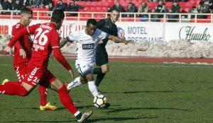 NESVAKIDAŠNJE: Fudbaleru Radničkog na leđima ne piše ime ili prezime, već… (FOTO)