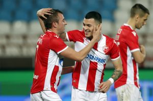 STRAŠAN GOL KRSTIČIĆA: Zvezdin vezista zategao ‘praćku’ i umalo pocepao mrežu (VIDEO)