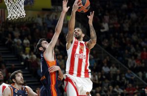 EVROLIGA: Kakva rapsodija Crvene zvezde! Magične dve četvrtine, tinja nada da se ipak može u plej-of (VIDEO)