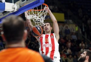 ZAKUCAVANJA KOJA SU ODUŠEVILA EVROLIGU: Dobrić i Lesor, čije je lepše? (VIDEO)